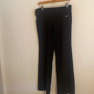 NIKE DRI FIT BLACK LEGGINGS SIZE MEDIUM